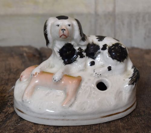 PAIR OF STAFFORDSHIRE POTTERY DOG QUILL HOLDERS - ADDITIONAL PHOTO 2