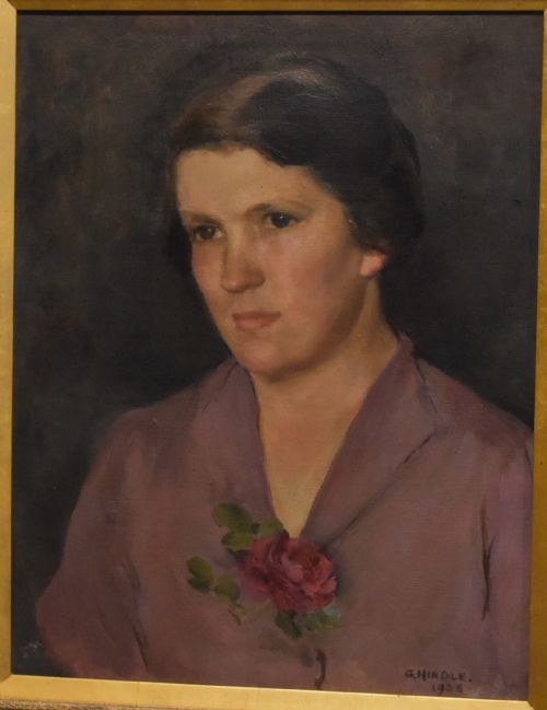 PORTRAIT OIL PAINTING BY GERTRUDE HINDLE - ADDITIONAL PHOTO 3