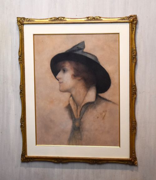 1920s pastel portrait of a lady - CATEGORY: ANTIQUE ART - DATED 1920