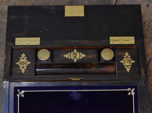 SUPERB IRISH WRITING SLOPE IN ASH BY RODMAN AND CO OF BELFAST - ADDITIONAL PHOTO 6