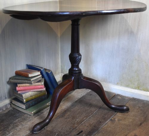 GEORGIAN MAHOGANY TILT TOP TRIPOD TABLE - ADDITIONAL PHOTO 3