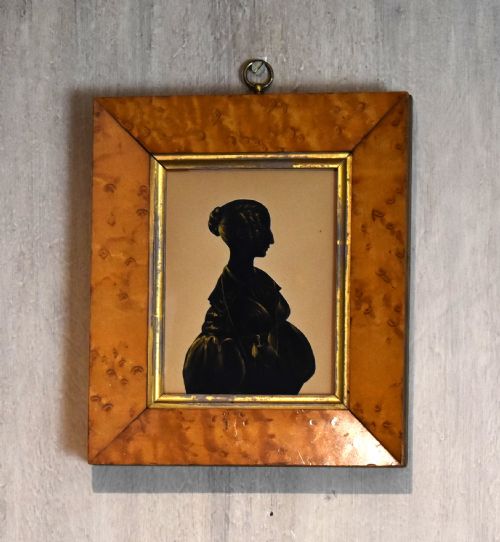 late regency silhouette of a lady - CATEGORY: ANTIQUE ART - DATED REGENCY