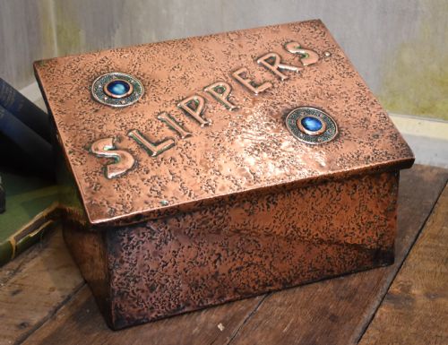 ARTS AND CRAFTS COPPER SLIPPER BOX - ADDITIONAL PHOTO 1
