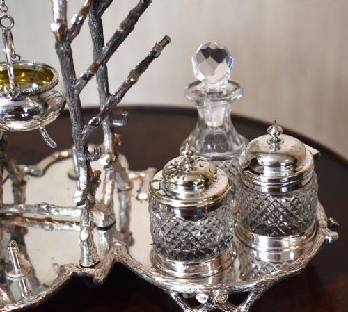 UNUSUAL VICTORIAN SILVERPLATE BREAKFAST CRUET - ADDITIONAL PHOTO 3