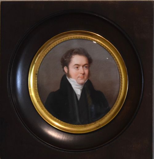 FINE MINIATURE PORTRAIT OF A GENTLEMAN - ADDITIONAL PHOTO 1