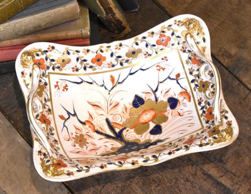 EARLY DERBY PORCELAIN IMARI COMPORT - ADDITIONAL PHOTO 3