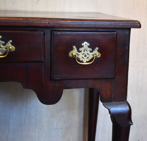 GEORGIAN MAHOGANY LOWBOY - ADDITIONAL PHOTO 4