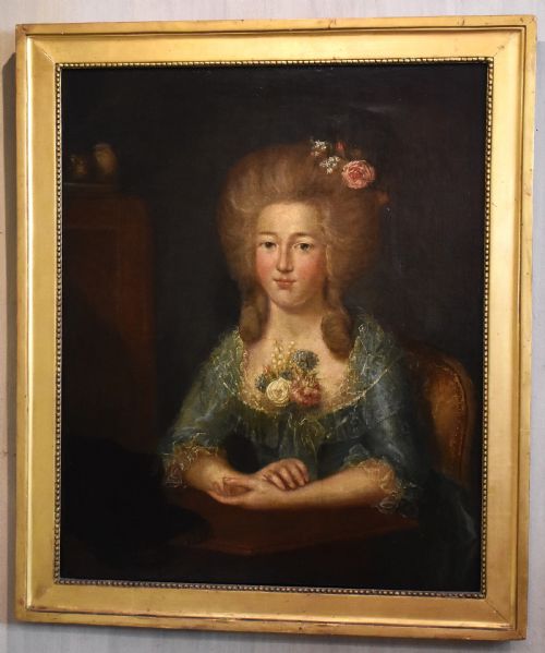 FINE LARGE EIGHTEENTH CENTURY OIL PORTRAIT OF A LADY - ADDITIONAL PHOTO 1