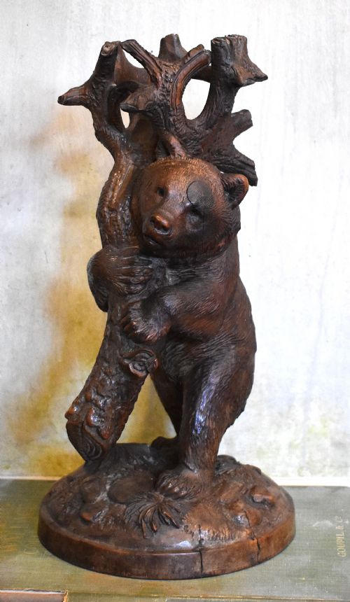 BLACK FOREST CARVED WOOD BEAR - ADDITIONAL PHOTO 1
