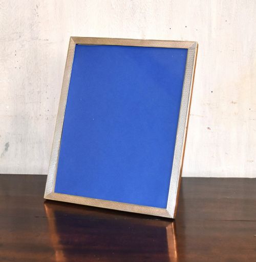 ART DECO PERIOD SILVER PHOTO FRAME