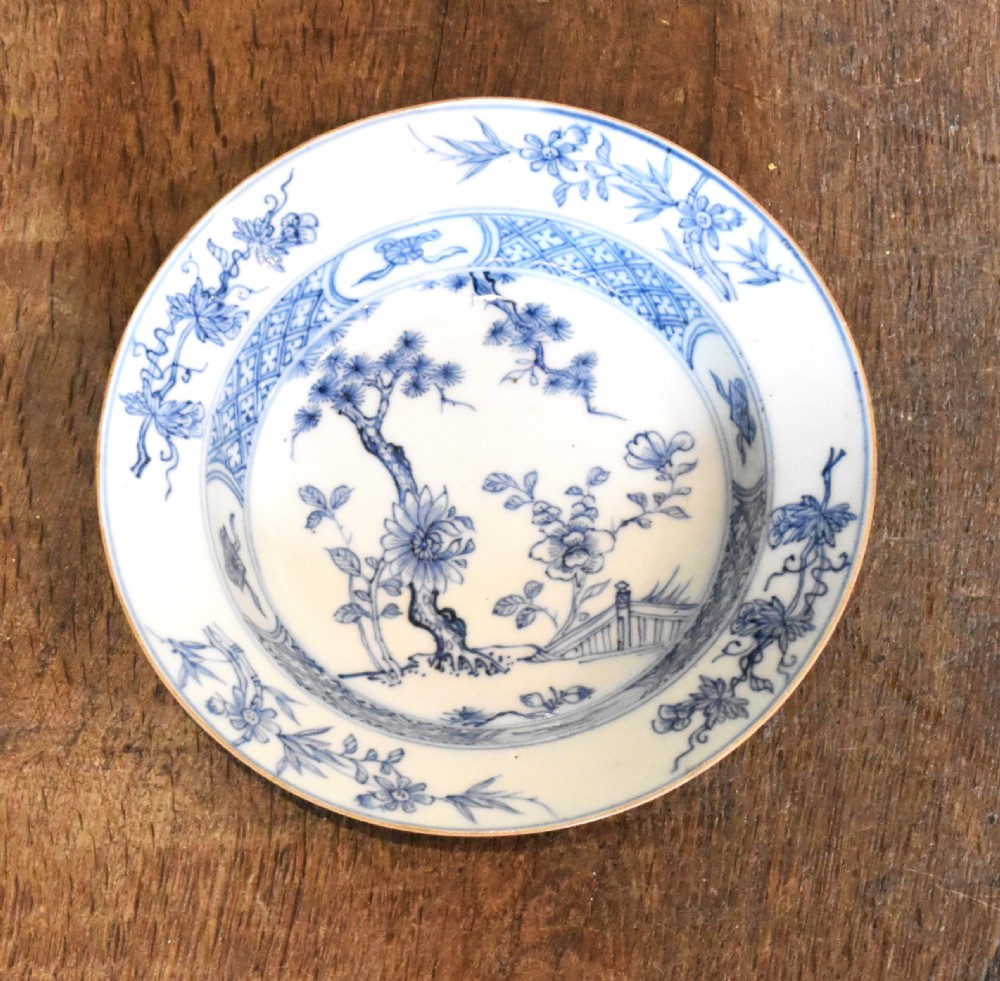 Small Chinese blue and white dish