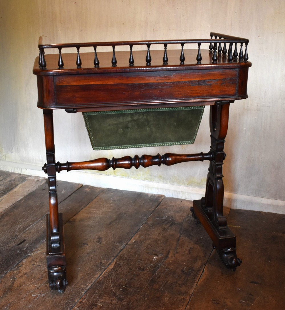 Fine late Regency rosewood sewing and writing table View VII