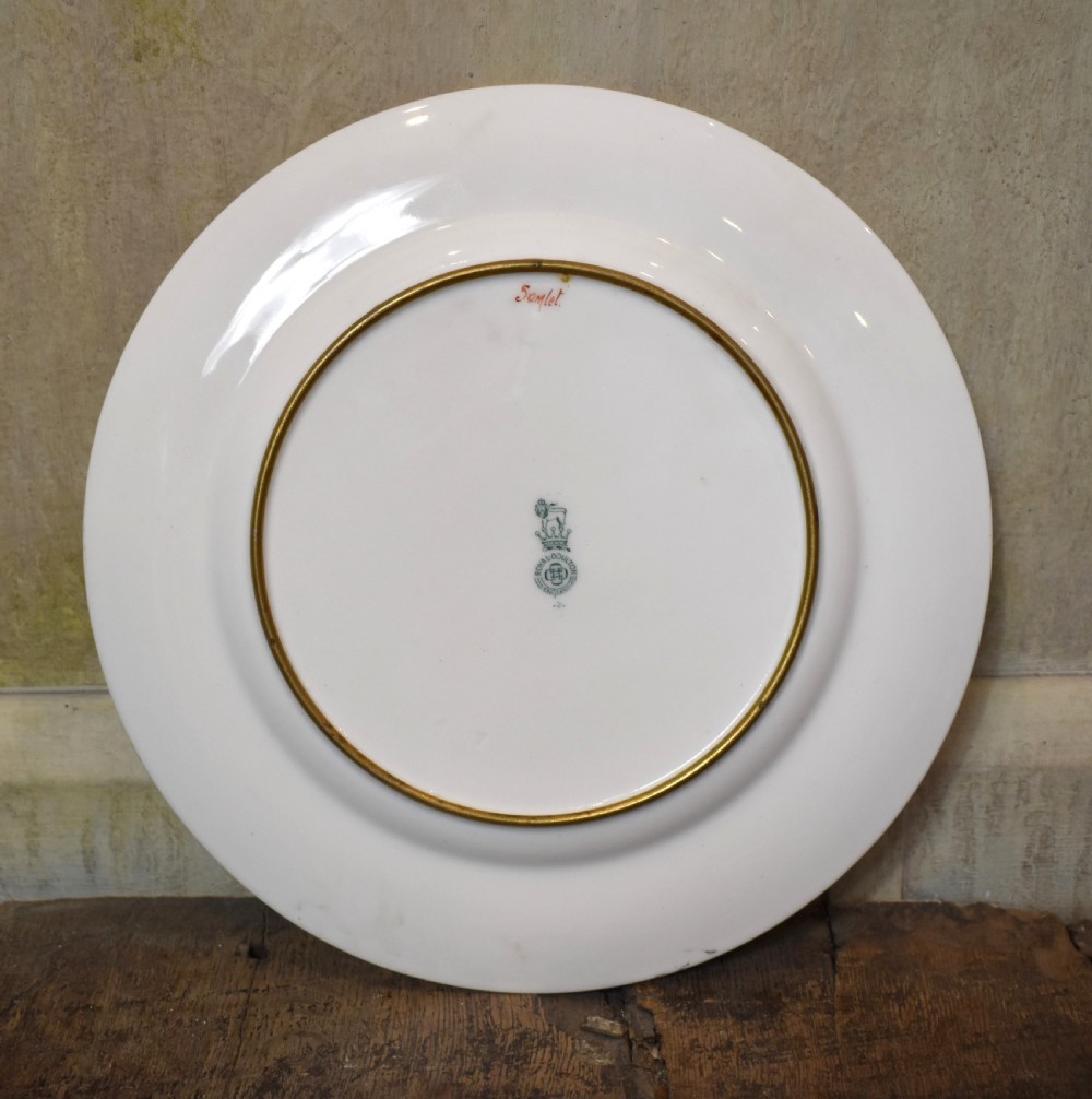 A circular porcelain cabinet plate with hand-painted trout amongst reeds and a gold gilded edge. View IV