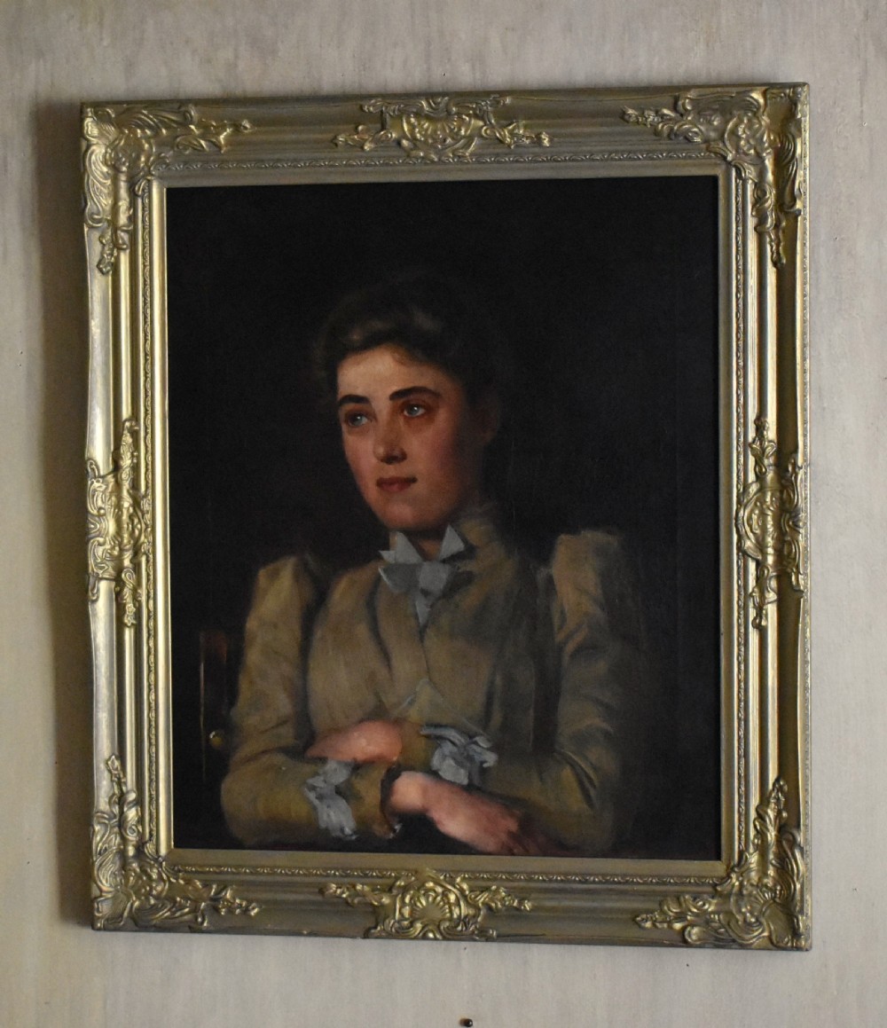 A fine Edwardian oil painting of a lady View II