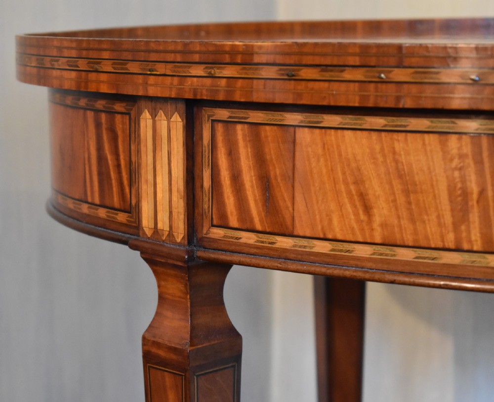 Fine inlaid satinwood centre table View III