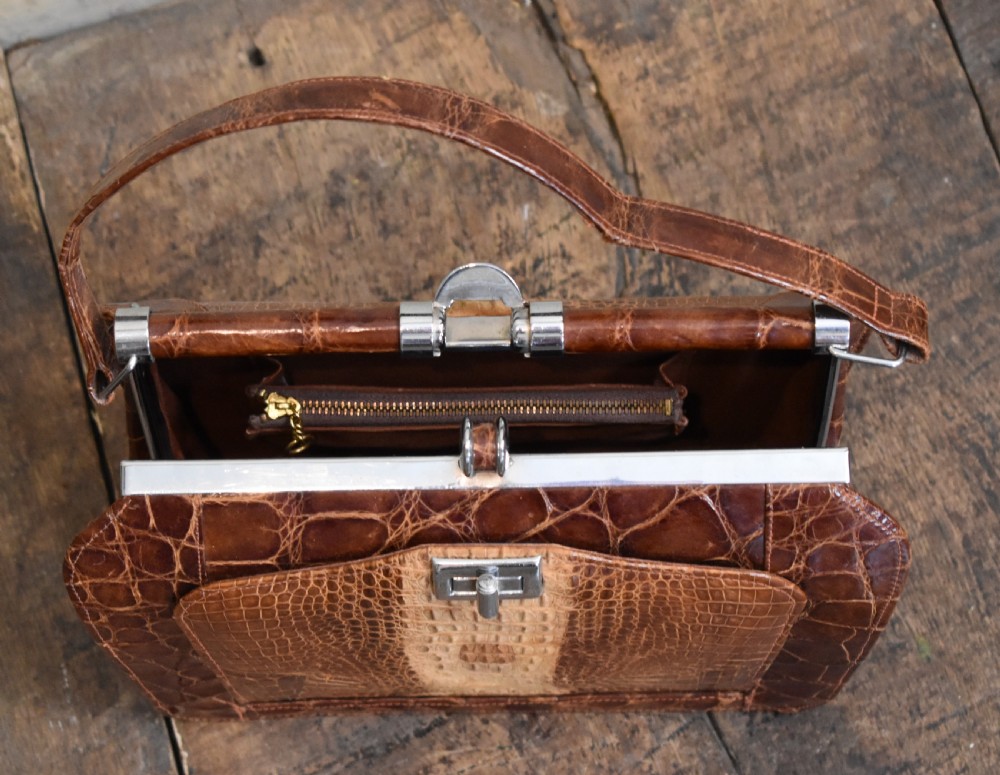 Fine Art Deco crocodile leather handbag View IV