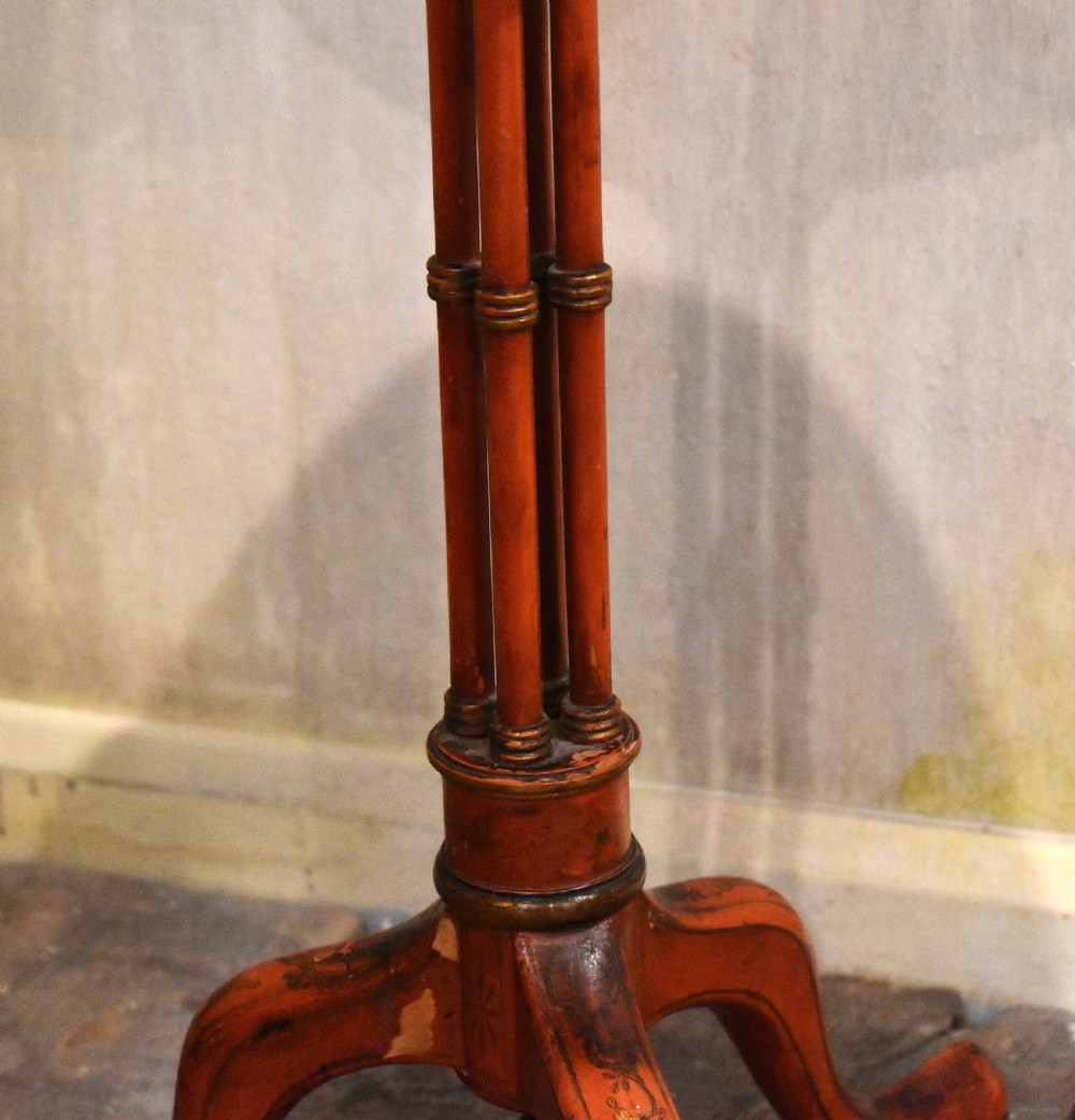Red lacquer wine table View IV