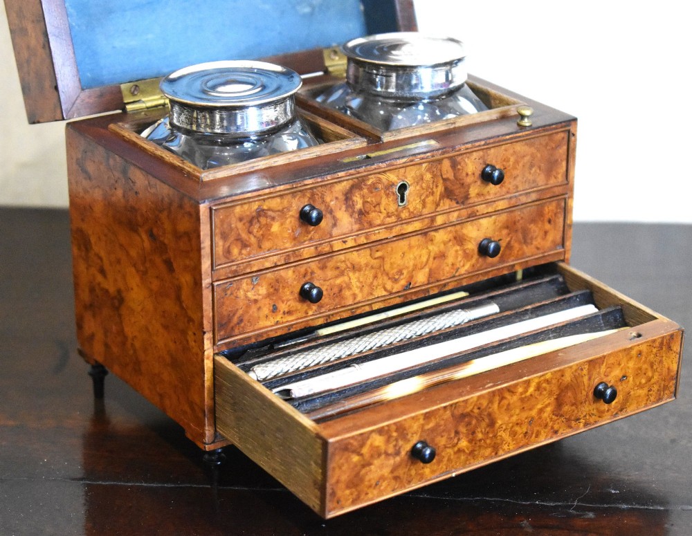 Superb miniature chest of drawers writing necessaire View IX