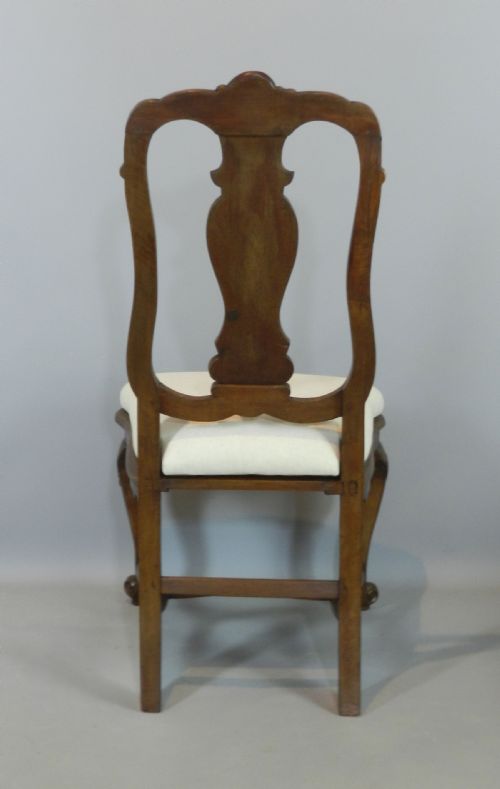 CONTINENTAL SET OF FOUR QUEEN ANNE STYLE WALNUT CHAIRS - ADDITIONAL PHOTO 2