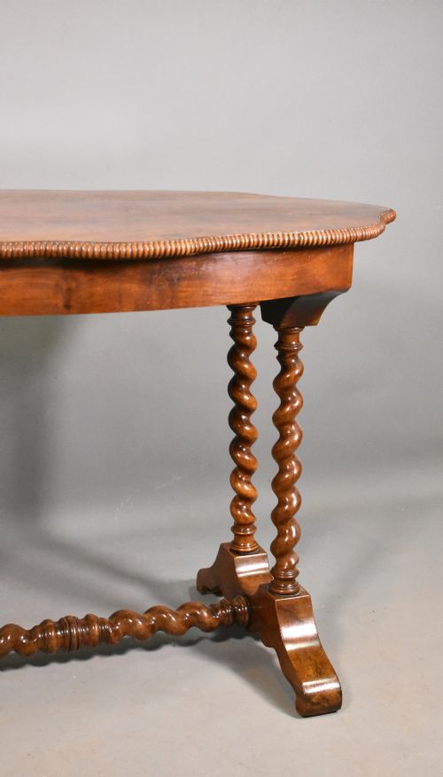 ANTIQUE FRENCH CENTRE TABLE IN WALNUT - ADDITIONAL PHOTO 9