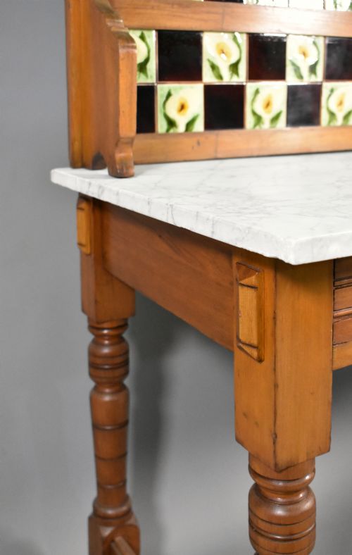 EDWARDIAN TILE BACK MARBLE TOP WASHSTAND IN BIRCH - ADDITIONAL PHOTO 11