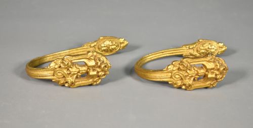 PAIR FRENCH BRONZE CURTAIN TIEBACKS LOUIS XVI STYLE - ADDITIONAL PHOTO 2