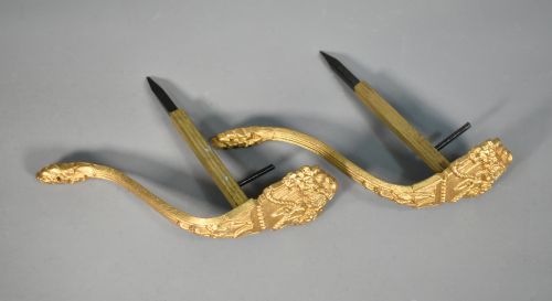 PAIR FRENCH BRONZE CURTAIN TIEBACKS LOUIS XVI STYLE - ADDITIONAL PHOTO 3