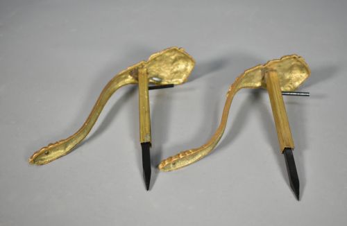 PAIR FRENCH BRONZE CURTAIN TIEBACKS LOUIS XVI STYLE - ADDITIONAL PHOTO 7