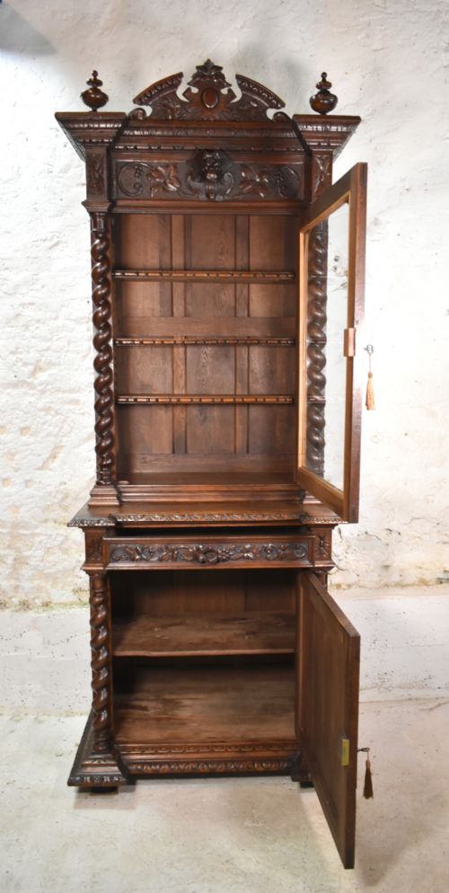 FRENCH OAK HUNT DISPLAY CABINET LOUIS XIII STYLE - ADDITIONAL PHOTO 14