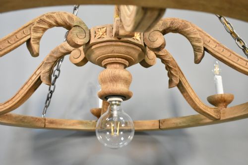 LARGE FRENCH CHANDELIER IN OAK LOUIS XVI STYLE WITH SIX ARMS - ADDITIONAL PHOTO 3