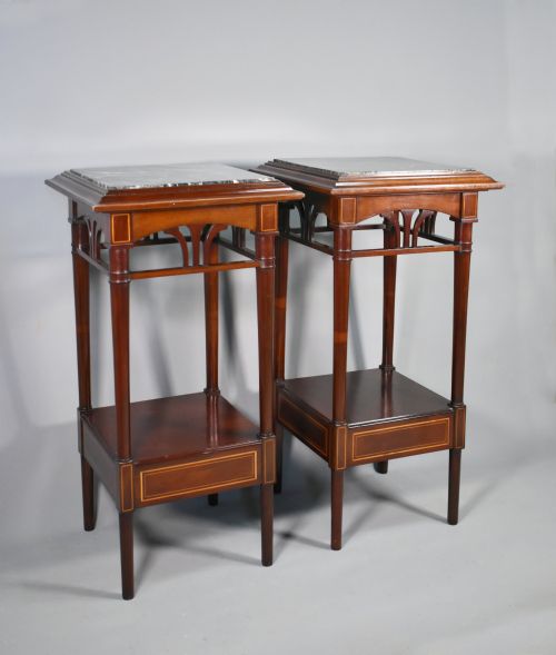 ANTIQUE PAIR OF FRENCH PEDESTAL TABLES IN MAHOGANY - ADDITIONAL PHOTO 1