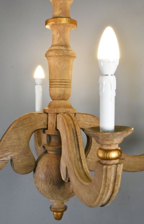 FRENCH PROVINCIAL FOUR ARM CHANDELIER IN SOLID OAK - ADDITIONAL PHOTO 10