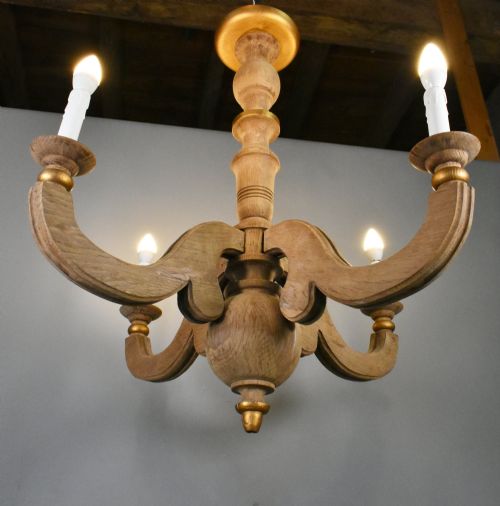FRENCH PROVINCIAL FOUR ARM CHANDELIER IN SOLID OAK - ADDITIONAL PHOTO 13