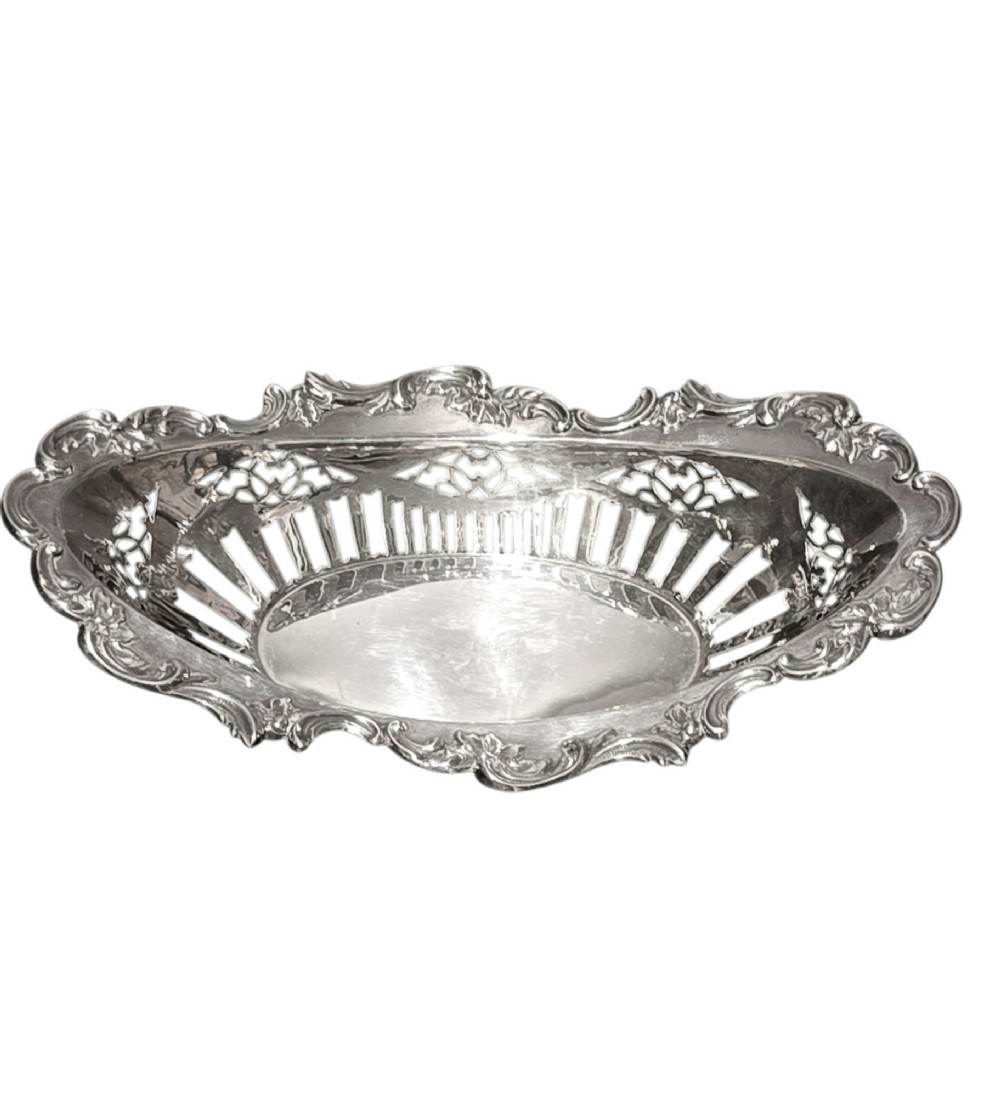 Walker & Hall Sterling Silver Bon Bon Dish Sheffield 1904 Edwardian 151.6g View V