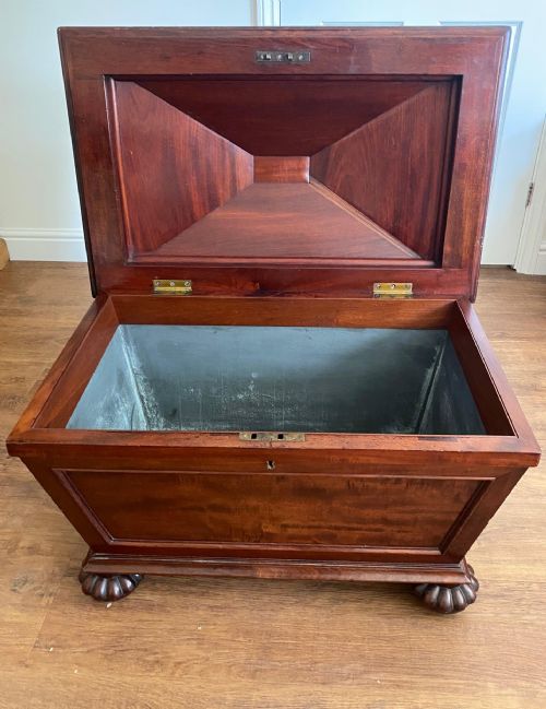 GILLOWS MAHOGANY SARCOPHAGUS SHAPED CELLARETTE - ADDITIONAL PHOTO 7