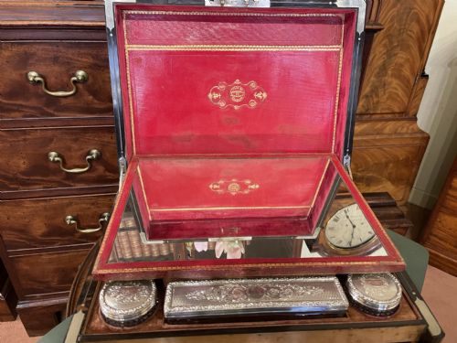 SUPERB QUALITY LADYS DRESSINGJEWELLERY CASE - ADDITIONAL PHOTO 9