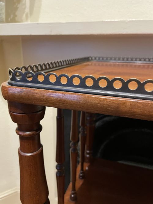 LOVELY EARLY 19TH CENTURY 3TIER WHATNOT OR ETAGERE - ADDITIONAL PHOTO 4