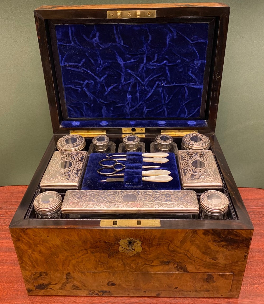 Mid-19th century Walnut Lady’s Dressing Case. Hallmarked: London 1871