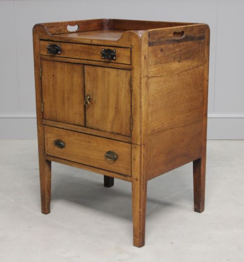 fig 1. A Regency mahogany night stand