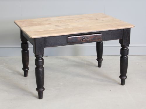 A Victorian Pine Table