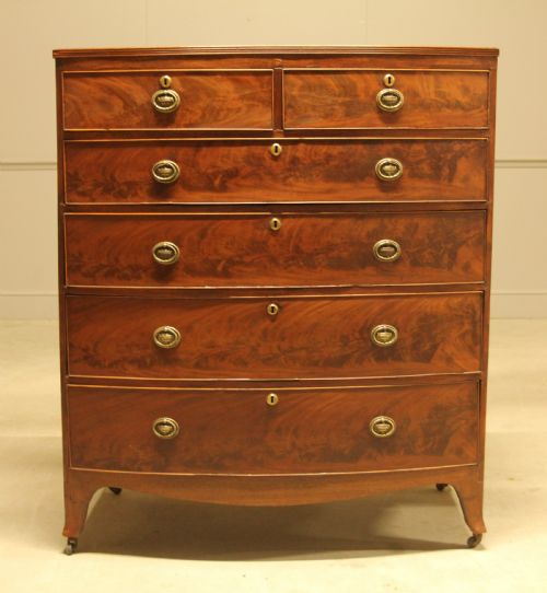 A Regency Mahogany Bowfront Chest of Drawers