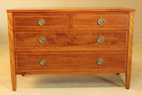 An Edwardian Mahogany Chest of Drawers