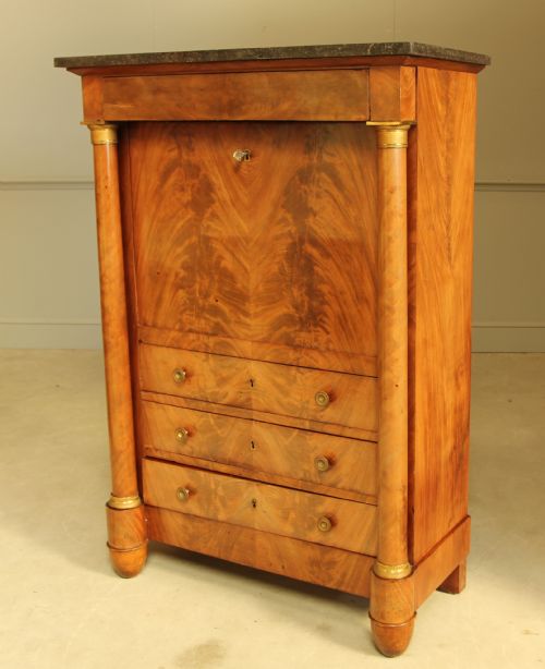 fig 1. AN EARLY FRENCH MAHOGANY ESCRITOIRE