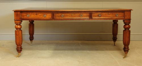 fig 1. A LARGE VICTORIAN PARTNERS LIBRARY TABLE