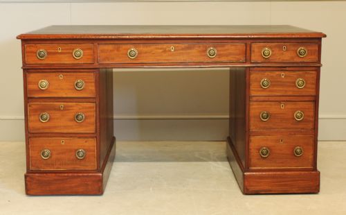 fig 1. A VICTORIAN TWIN PEDISTAL DESK.
