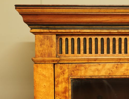 A VICTORIAN BIRD'S EYE MAPLE DISPLAY CABINET - ADDITIONAL PHOTO 9