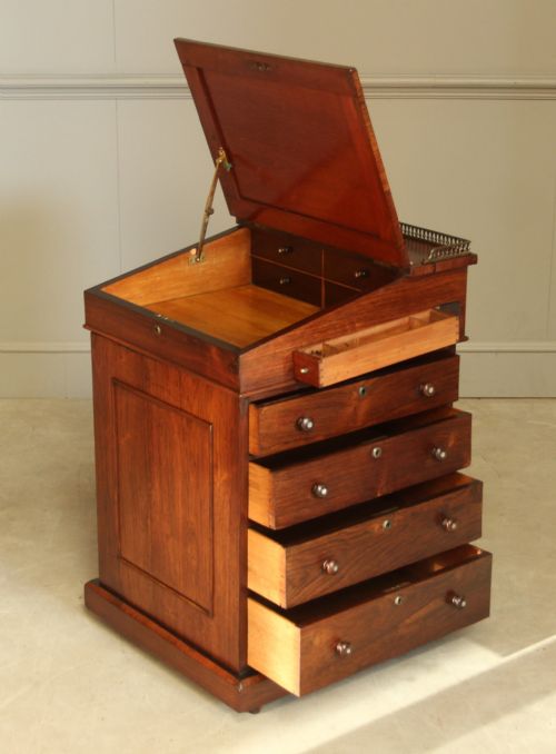 AN EARLY 19TH CENTURY ROSEWOOD DAVENPORT - ADDITIONAL PHOTO 2