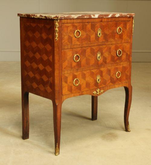 fig 1. A 19TH Century Small French chest of drawers / Antique commode