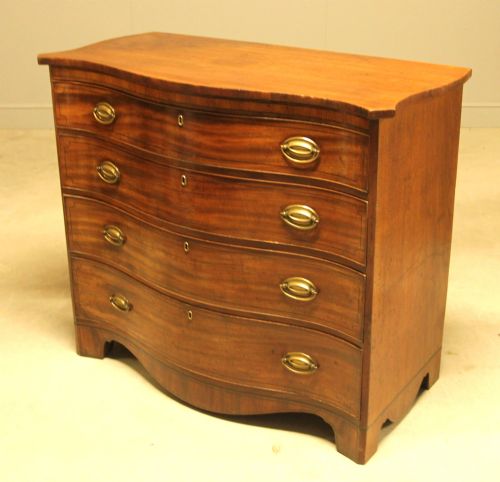 ANTIQUE MAHOGANY SERPENTINE CHEST OF DRAWERS - ADDITIONAL PHOTO 4