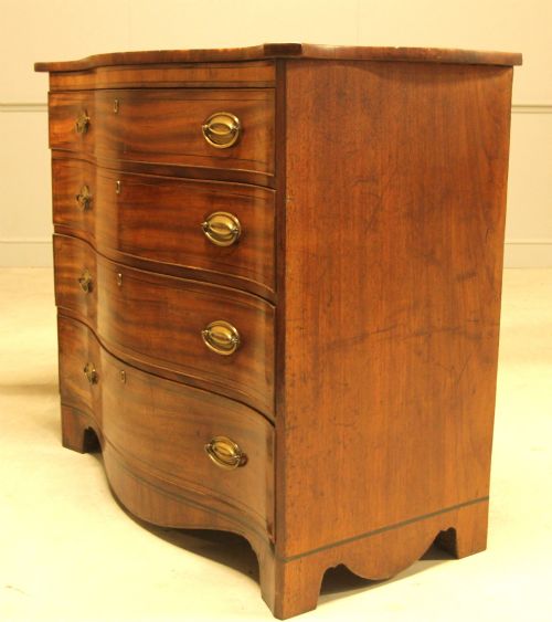 ANTIQUE MAHOGANY SERPENTINE CHEST OF DRAWERS - ADDITIONAL PHOTO 6